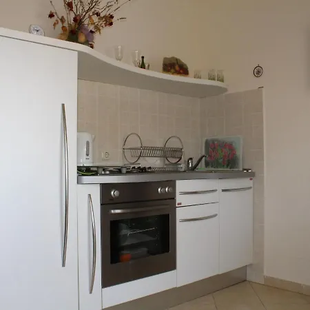 Apartment Cozy In Zadar -kozino, With Sea Views