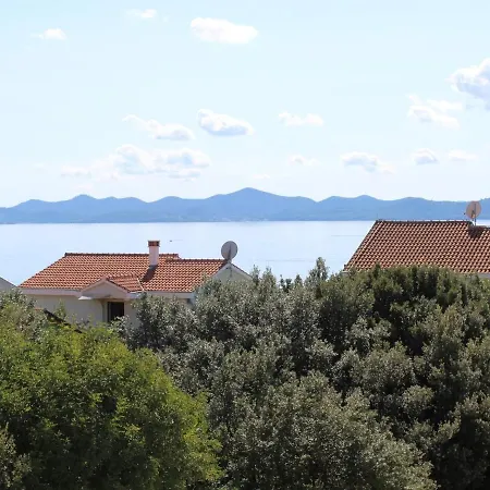 Cozy In Zadar -kozino, With Sea Views Apartment Kozino