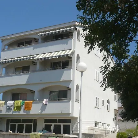 Apartment Cozy In Zadar -kozino, With Sea Views
