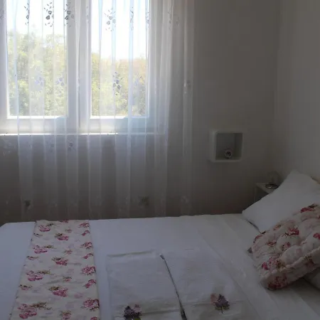 Apartment Cozy In Zadar -kozino, With Sea Views Kozino